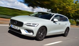 Volvo V60 - front