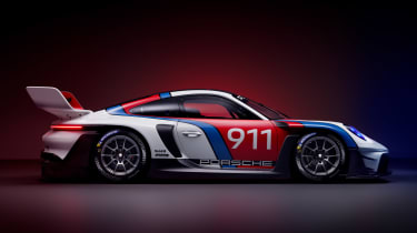 Porsche 911 GT3 R rennsport - side