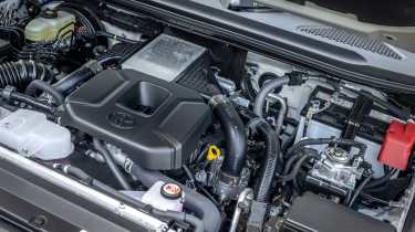 Toyota Land Cruiser Commercial - engine bay
