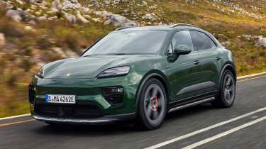 Porsche Macan 4S - front