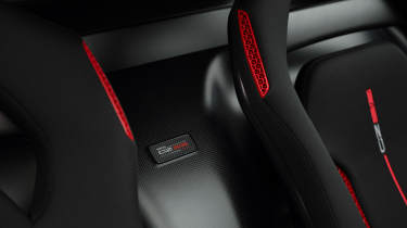 Ferrari CZ26 - plaque