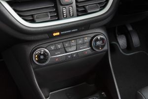 Ford Fiesta - centre console