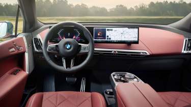 BMW iX facelift - dash