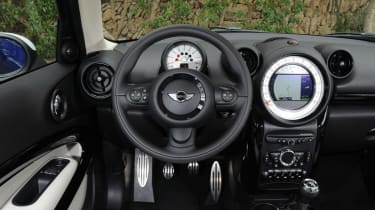 MINI Cooper S Paceman interior