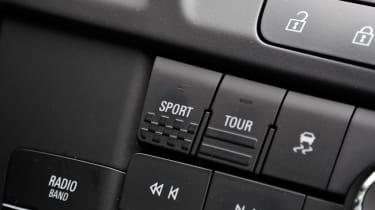 Vauxhall Insignia VXR Sports Tourer detail