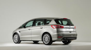 New Ford S-Max (2015) official pictures and details