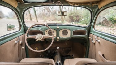 RM Sotheby&#039;s 2017 Paris auction - 1952 Volkswagen Type 1 Beetle interior