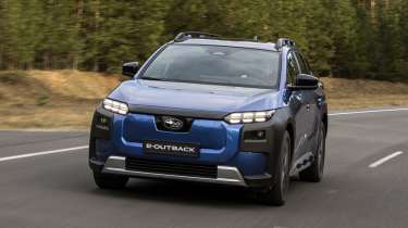 Subaru E-Outback - front tracking
