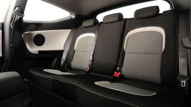 Kia Pro_cee&#039;d rear seats