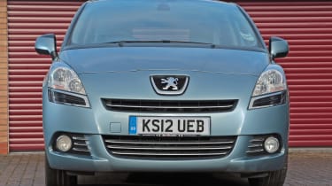 Used Peugeot 5008 - full front