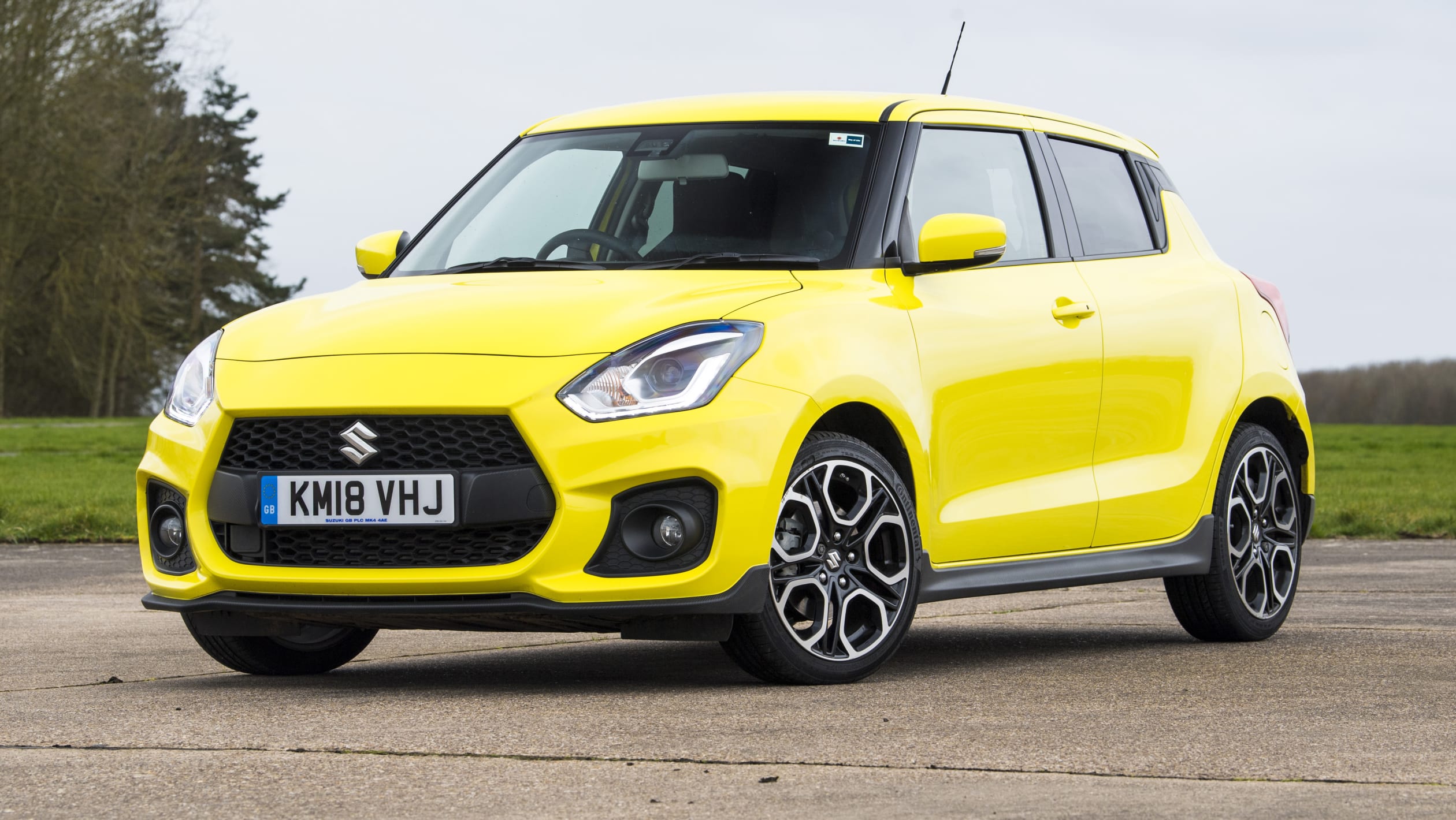 Nissan Micra N-Sport vs SEAT Ibiza FR Sport vs Suzuki Swift Sport ...