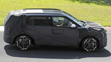 Kia EV3 GT - side profile