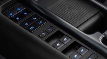 Hyundai Ioniq 6 N - controls