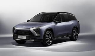 NIO ES8 front