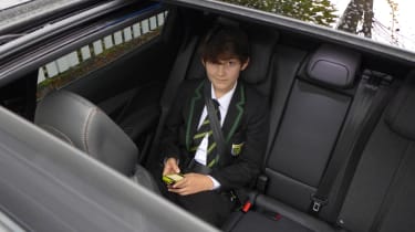 3008 minutes in a Peugeot 3008 - George in seat