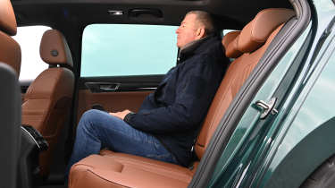 Skoda Superb Sleeper Edition - rear seats