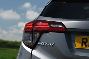 Honda HR-V Sport - rear lights