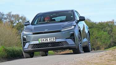 Toyota C-HR+ - front cornering
