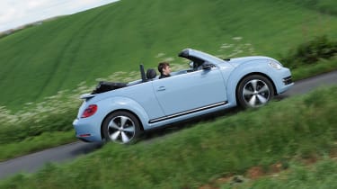 VW Beetle Cabriolet profile