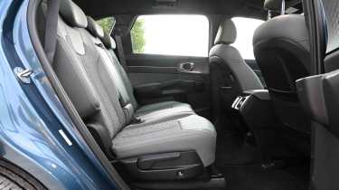 Kia Sorento - rear seat