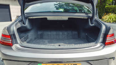 Genesis Electrified G80 - boot