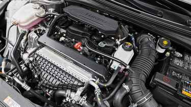 Kia K4 Sportswagon - engine bay