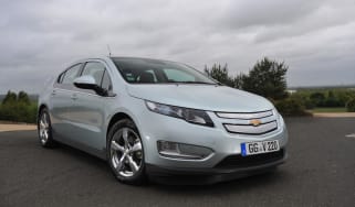 Chevrolet Volt front tracking