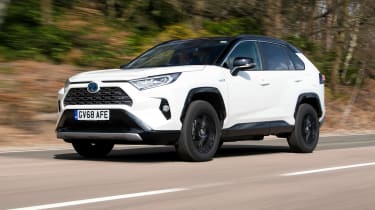 Toyota RAV4 - tracking