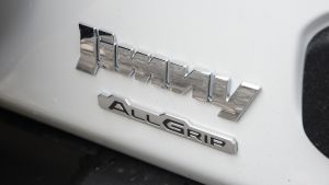 Suzuki Jimny Commercial - badge