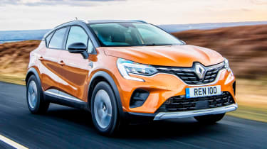 Renault Captur - O/S Front tracking