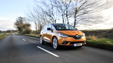 Renault Scenic and Grand Scenic Hybrid Assist - 15