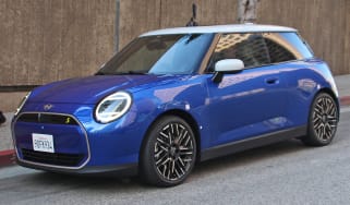 2023 MINI Cooper (blue) - front static