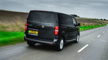 Vauxhall Vivaro Electric - rear tracking