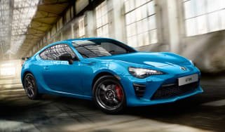 Toyota GT86 Club Series Blue Edition - front