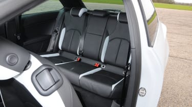 Seat-Leon-Cupra-rear-seats