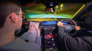 Vauxhall Grandland - lights on driving