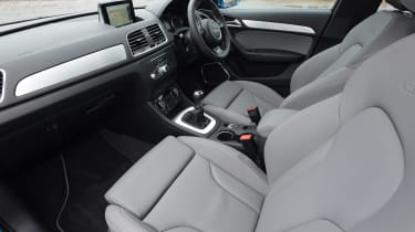 Audi Q3 Mk1 facelift - interior
