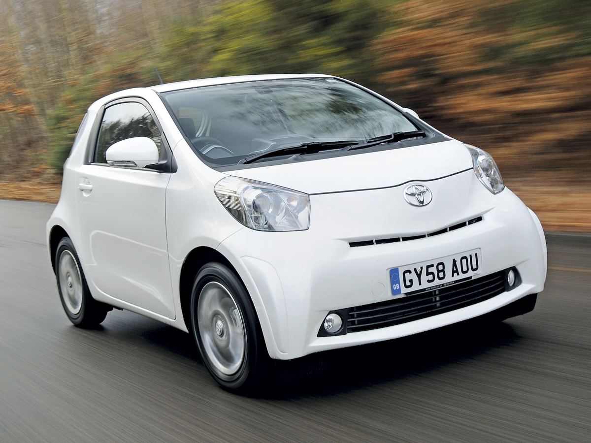 Toyota iq аккумулятор