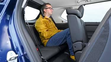 Nissan X-Trail - third-row seats
