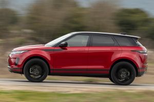 Range Rover Evoque side