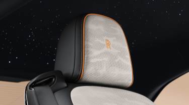 Rolls-Royce Spectre Series II - head rest