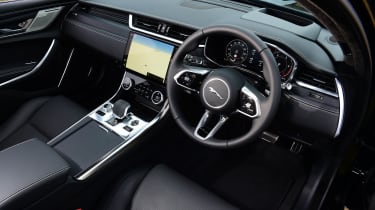 Jaguar XF Sportbrake - dashboard
