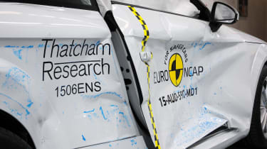 Euro NCAP - white TT side impact