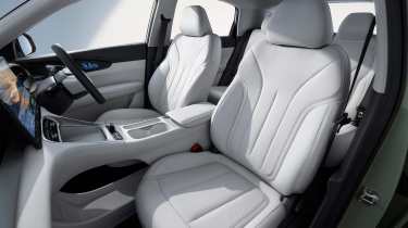 Geely EX2 - front seats