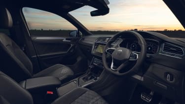 Volkswagen Tiguan eHybrid - interior