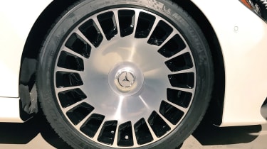 Mercedes-Maybach S650 - reveal wheel detail