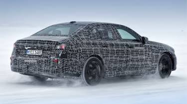 Camouflaged BMW i5 winter testing (official picture) - rear action
