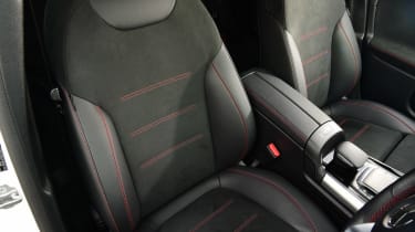 Mercedes EQA - front seats