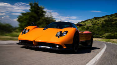 Pagani Zonda - front tracking