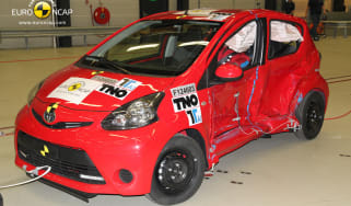 Toyota Aygo Euro NCAP crash test front side